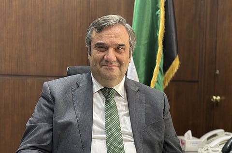 حاكم مصرف سوريا المركزي، الدكتور عبد القادر الحصرية