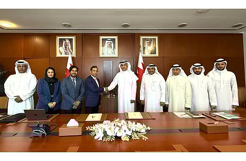 عقب توقيع الاتفاقية