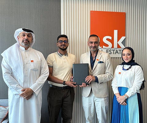 عدد من مسؤولي شركة ASK Real Estate