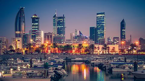 أبراج شاهقة بالكويت