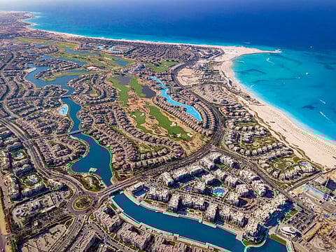 منتجعات سياحية على ساحل البحر الأحمر في مصر