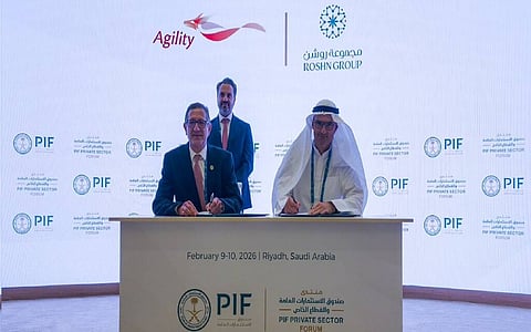 خلال توقيع الاتفاقية