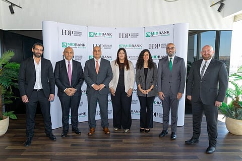 عقب توقيع الاتفاقية بين الجانبَين