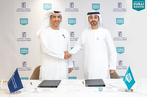 عقب توقيع اتفاقية الشراكة