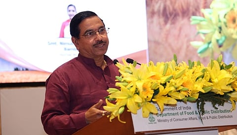 Govt to invest Rs 1,280 crore to upgrade godowns of FCI, CWC: Joshi