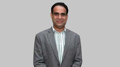 Alt="Ajay Bhadoo (IAS)"