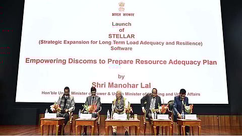 Alt="AI, ML to drive consumer-centric, smart power distribution: Power Minister"