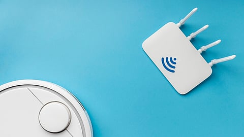 Alt="Broadband subscriber base crosses 100 crore in India"