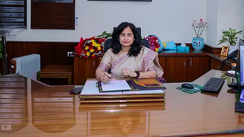 Alt="Nivedita Dubey"