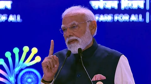Alt="PM Modi at AI summit"