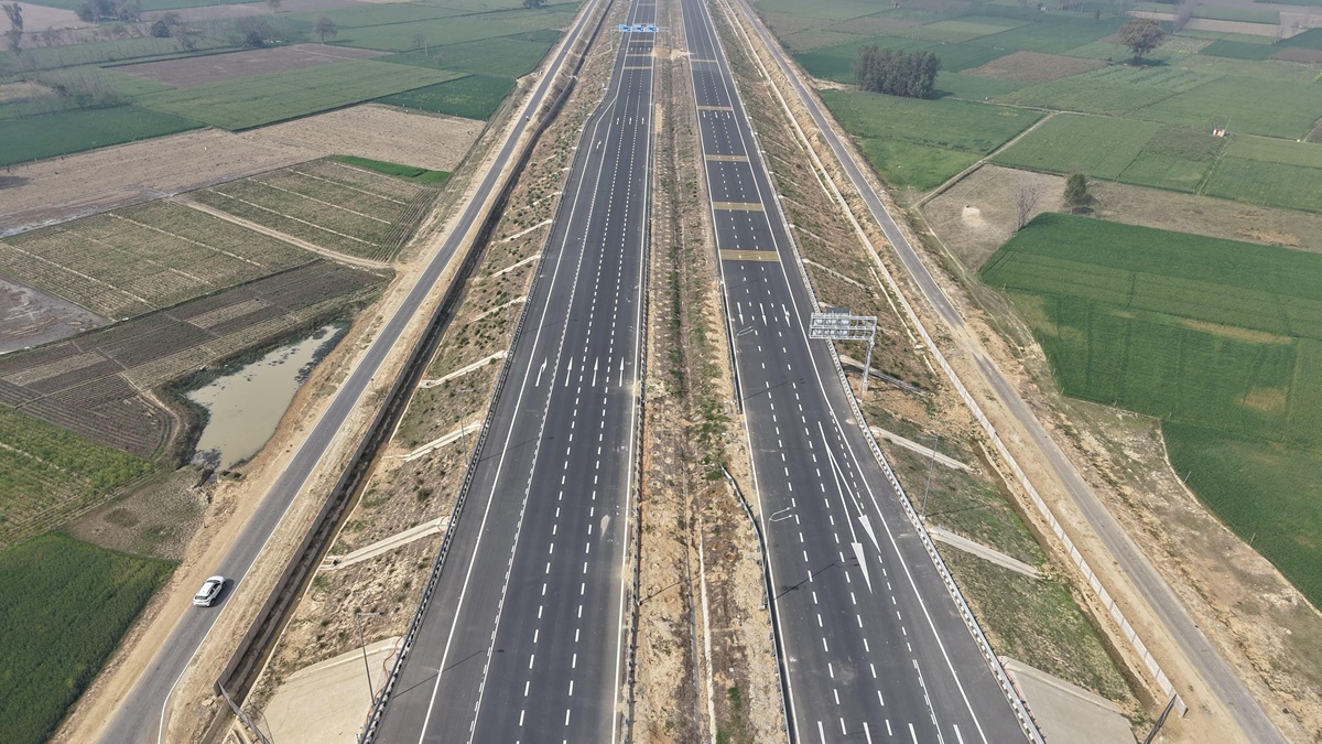 PM Modi inaugurates 594-km Ganga Expressway in Uttar Pradesh