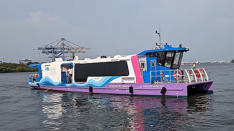 Alt="Kochi Metro"