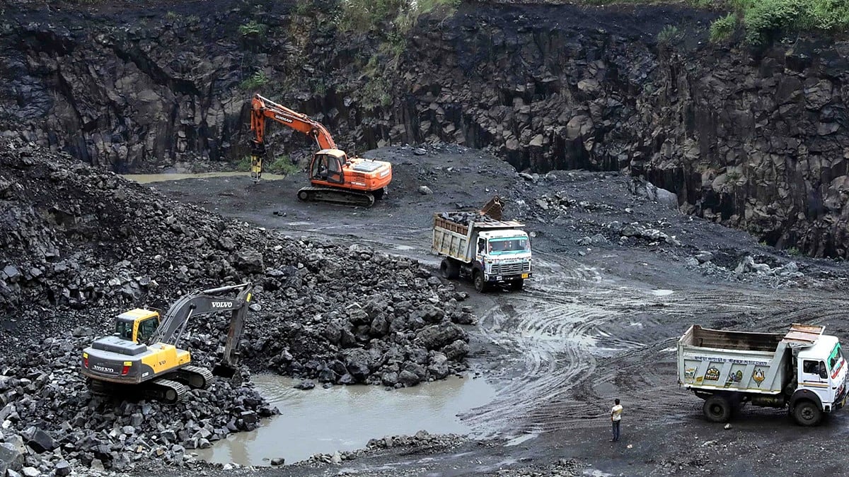 India to lead global coking coal demand growth while reducing import of thermal coal: IEA