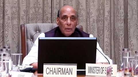 Alt="Defence Minister"