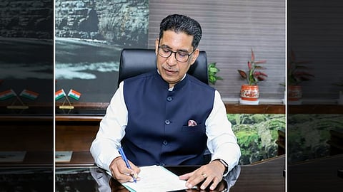 Alt="Narendra Bhooshan (IAS) assumes charge as Environment Secretary"