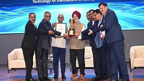 Alt="MRPL wins 2 national innovation awards for indigenous technology, refinery optimisation"