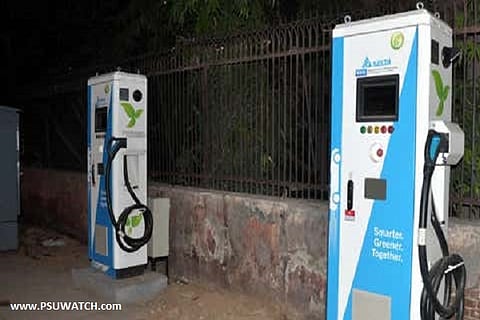Tata Power partners with Apollo Tyres to deploy EV charging stations