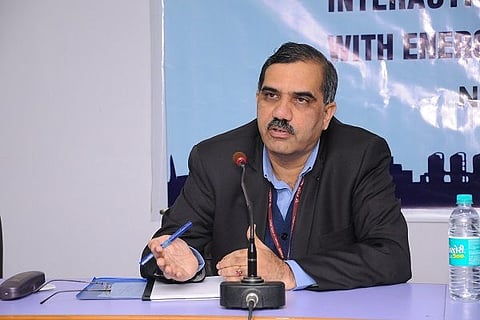 Power Ministry re-appoints IRSEE Abhay Bakre as BEE DG