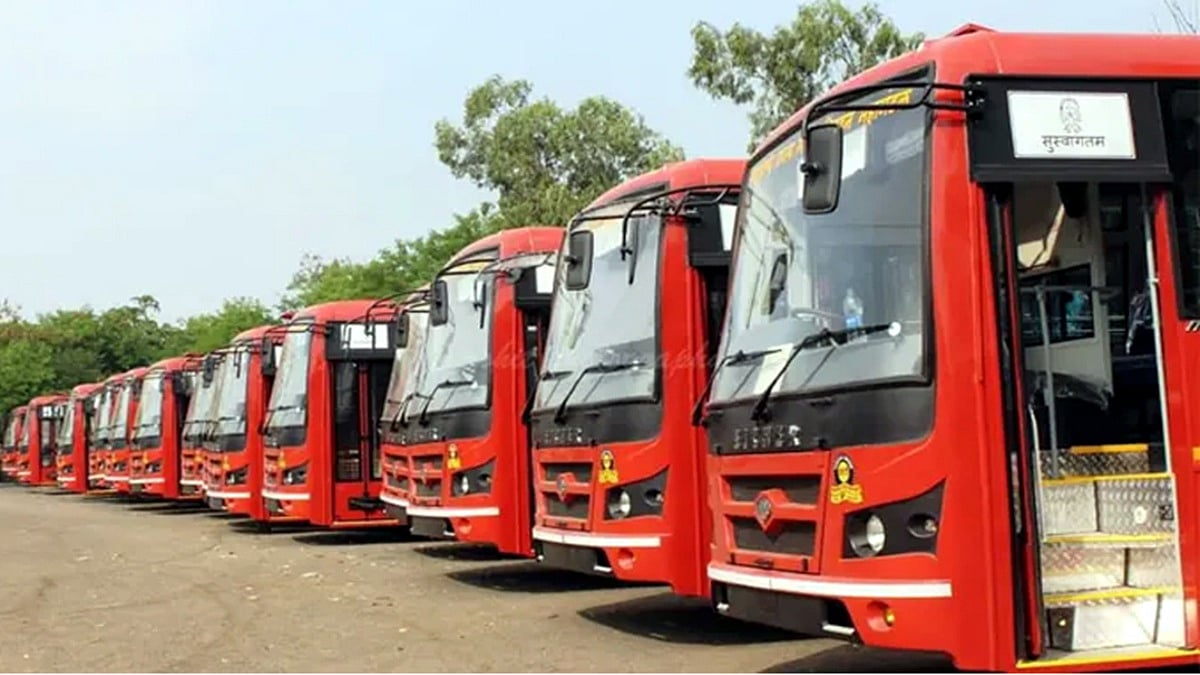 Msrtc Rear MSRTC seeks Rs 3,200 crore gap funding from state govt for its electric ...