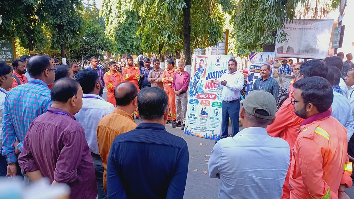Indian Oil officers launch series of protests from Oct 23 to demand ...