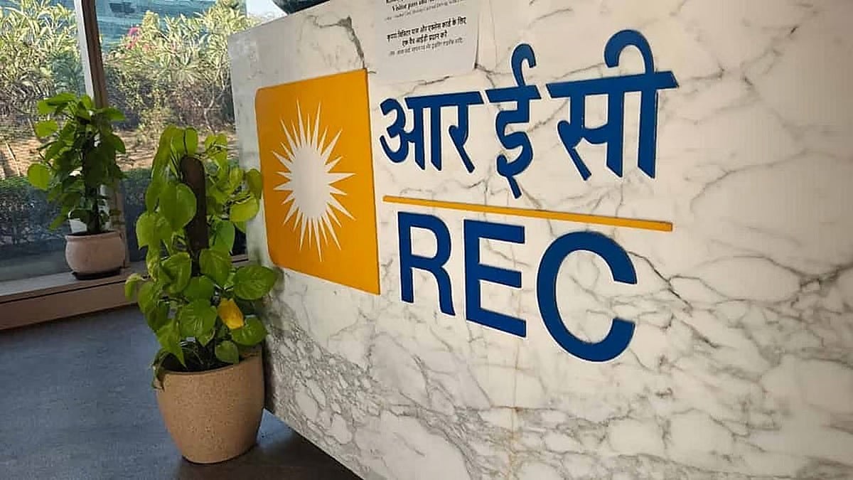 REC Q2 standalone net profit falls 23% to Rs 3,391 crore, loan book at ...