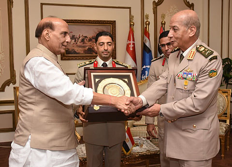 रक्षा मंत्री जनरल मोहम्मद ज़की