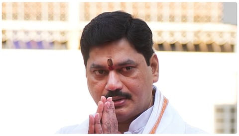Maharashtra Minister Dhananjay Munde has stepped down from his post following controversy linked to the recent murder of a sarpanch. His resignation comes amid growing political pressure and demands for accountability.

Munde, a senior leader, submitted his resignation to the Chief Minister, stating that he wished to ensure a fair investigation without any political interference. Authorities are currently probing the case, with opposition parties calling for a thorough inquiry.

The development has sparked significant political debate in the state, with further updates awaited as the investigation progresses.