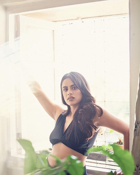 Neha Mahajan : काय चाललंय नेहाचं? फोटो पाहून तुम्हांला काय वाटतंय?