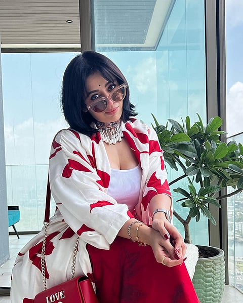 नेहा पेंडसे आहे चक्क सहा मुलांची आई?