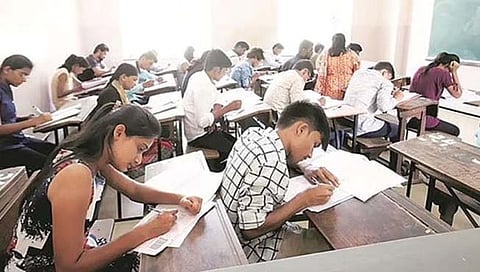 अतिवृष्टीमुळे पाचवी व आठवीची शिष्यवृत्ती परीक्षा 20 ऐवजी 30 जुलैस