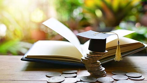 Education loan : ICICI Bank देणार १ कोटीपर्यंत शैक्षणिक कर्ज, परदेशात शिक्षणाची संधी