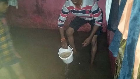पुन्हा लेंडी नदीला पूर; नालेवाडीतील झोपडपट्टीतील १५० घरे पाण्यात