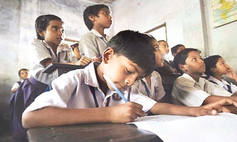 मुंबईत शाळा, मंदिरांचा निर्णय लांबणीवर पडणार