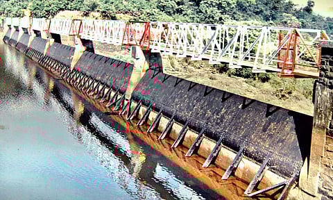 स्वयंचलित दरवाजे