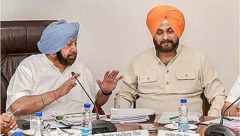 सिद्धू यांचा राजीनामा; कॅप्टन अमरिंदर सिंग ट्विट करून म्हणाले, हा माणूस…