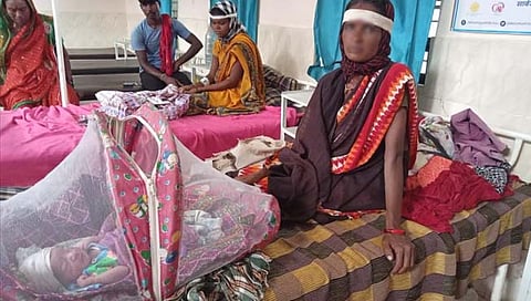 भंडारा: नदीकाठावरच झाली महिलेची प्रसुती, बाळ-बाळंतीन सुखरुप