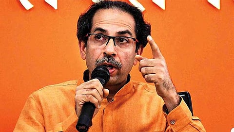 शिवसेना म्हणते, "काॅंग्रेसची हालत पतली झाली आहे"