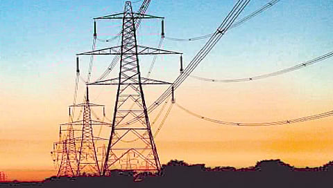 कोळसा टंचाईमुळे वीजनिर्मिती केंद्रांतील १३ संच बंद