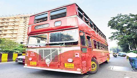 आदित्य ठाकरे म्हणाले, २०२८ पर्यंत बेस्टच्या सर्व बसेस इलेक्ट्रिक