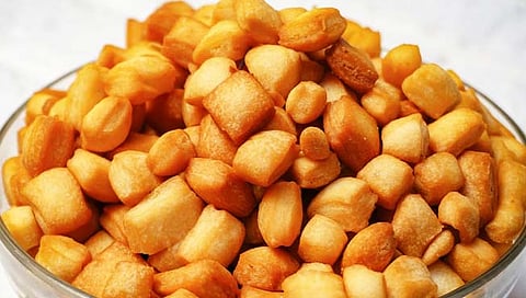 Shankarpali : खुसखुशीत शंकरपाळी कशी कराल?