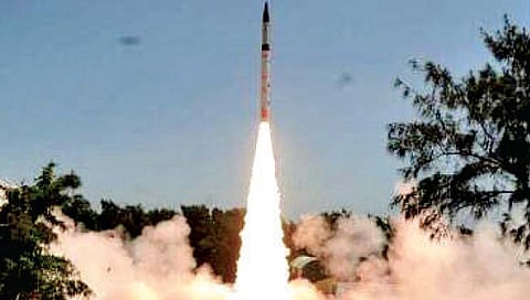 अग्नी-5 ची चाचणी यशस्वी; चीन भारताच्या टप्प्यात