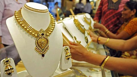 Mumbai Gold : रेकॉर्डब्रेक! मुंबईत दसर्‍याच्या मुहुर्तावर 400 कोटींच्या सोन्याची लयलूट