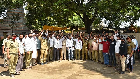 Nashik : नाशिक मनपाने ग्रामीण बससेवा सुरू केल्याने वादाची चिन्हे