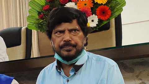 केंद्रीय मंत्री रामदास आठवले