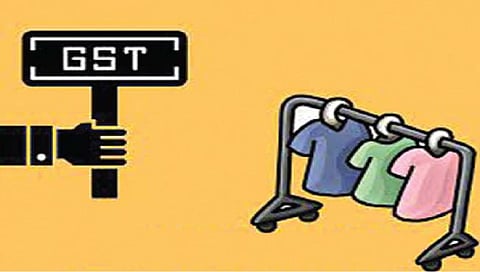 सोलापूर : वस्त्रोद्योगाच्या मानगुटीवर वाढीव जीएसटी