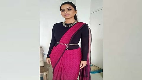 Hemangi Kavi’s styling : चर्चा हेमांगी कवीच्या आजीच्या ऐवजची….