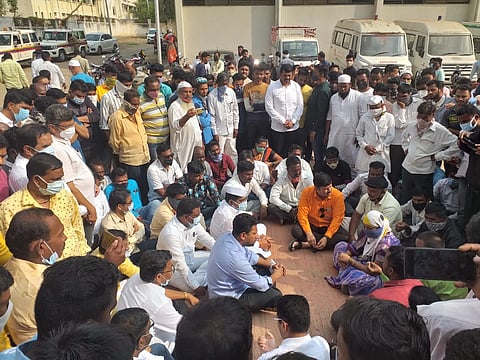 #AhmednagarFire : मृतांच्या नातेवाईकांचा आक्रोश…