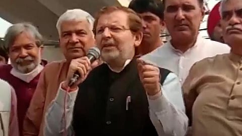 डोळे काढू, हात कापू; भाजप खासदार शर्मा यांचे वादग्रस्त वक्तव्य