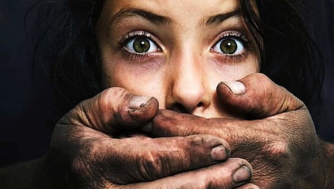 Child Pornography : चाईल्ड पोर्नोग्राफीचे धागेदोरे जळगाव, धुळेपर्यंत