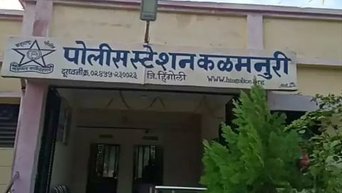 हिंगोलीतील कळमनुरीत गाेळीबार; दोन गट भिडले; गावठी कट्यातून गोळीबार